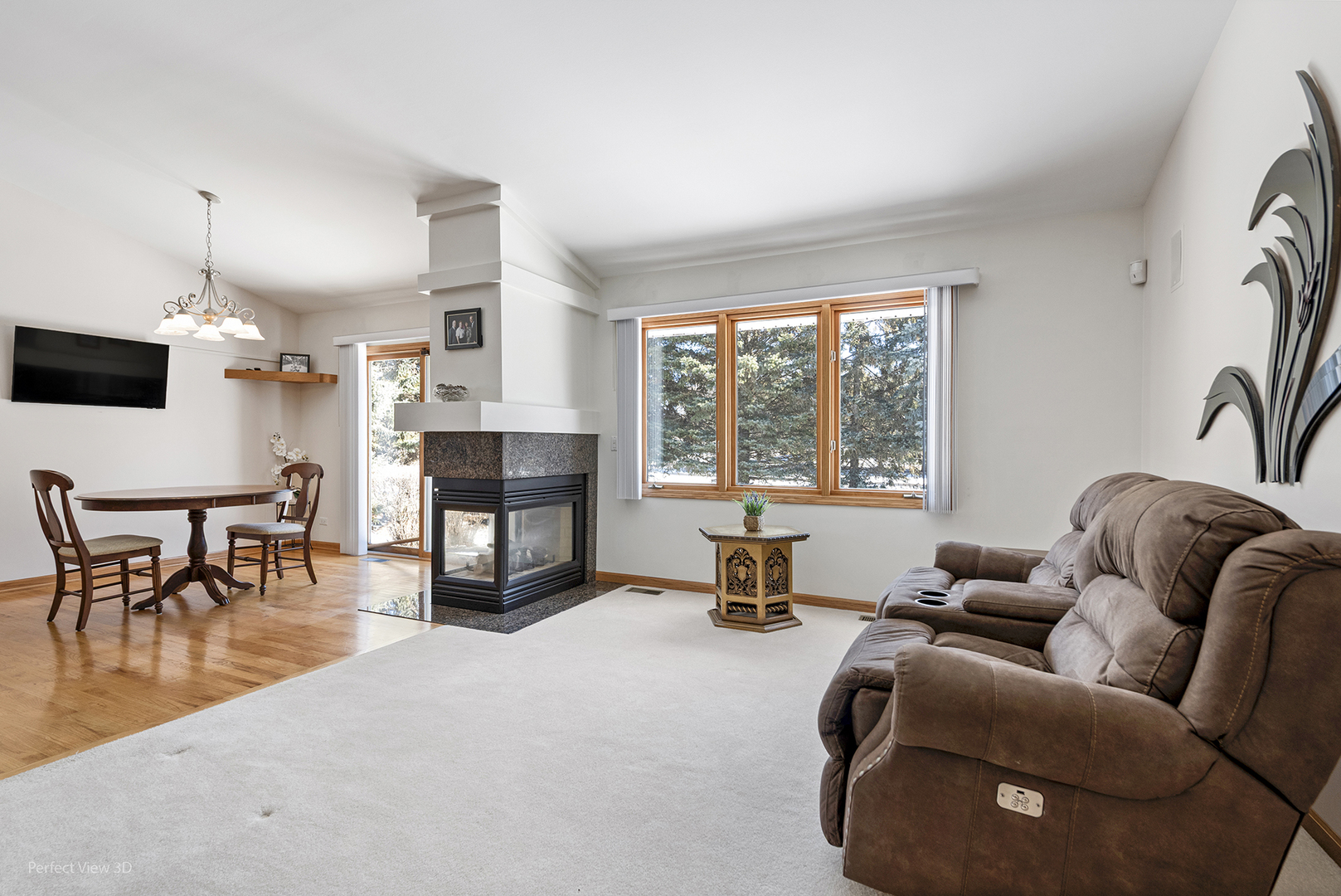 815 Bruce Robert Lane, Hampshire, IL 60140