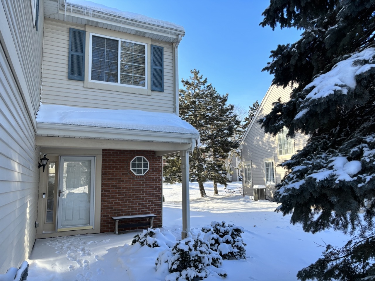 2711 Odlum Drive, Schaumburg, IL 60194