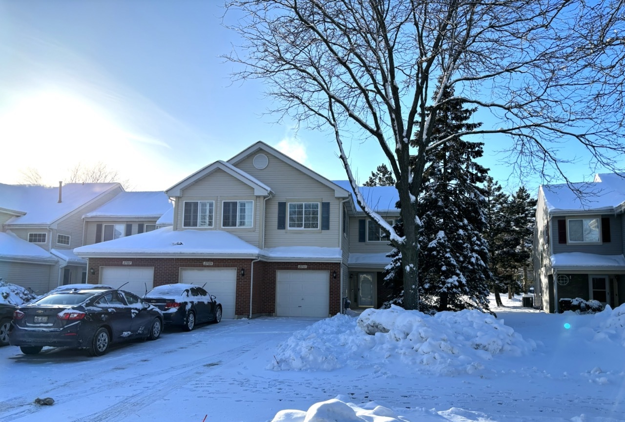 2711 Odlum Drive, Schaumburg, IL 60194