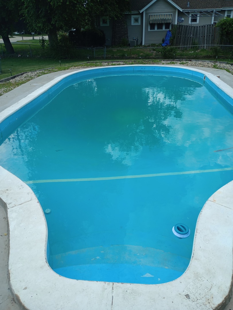 6016 Charles Street, Rockford, IL 61108