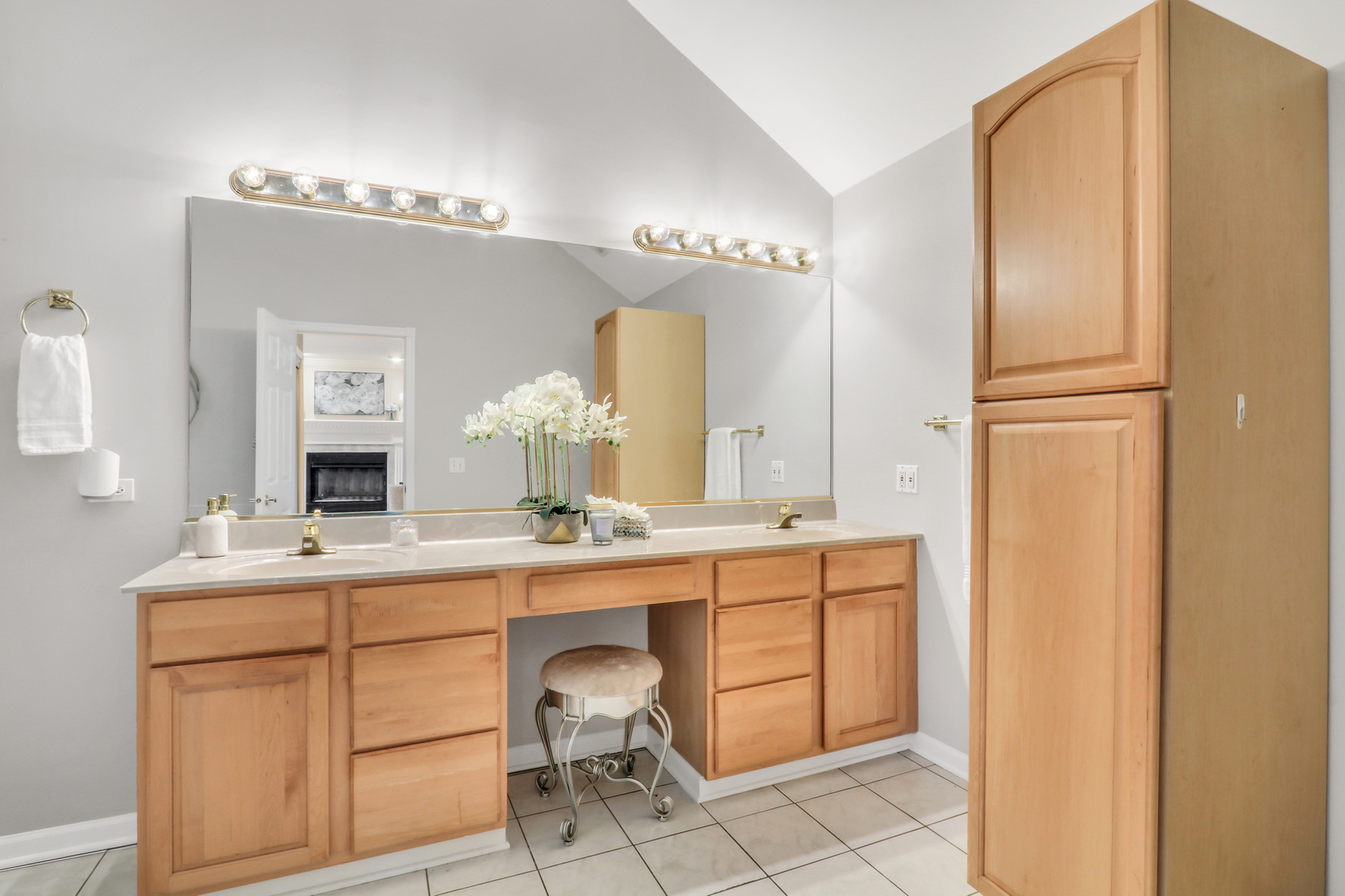 767 Aster Drive, Gurnee, IL 60031