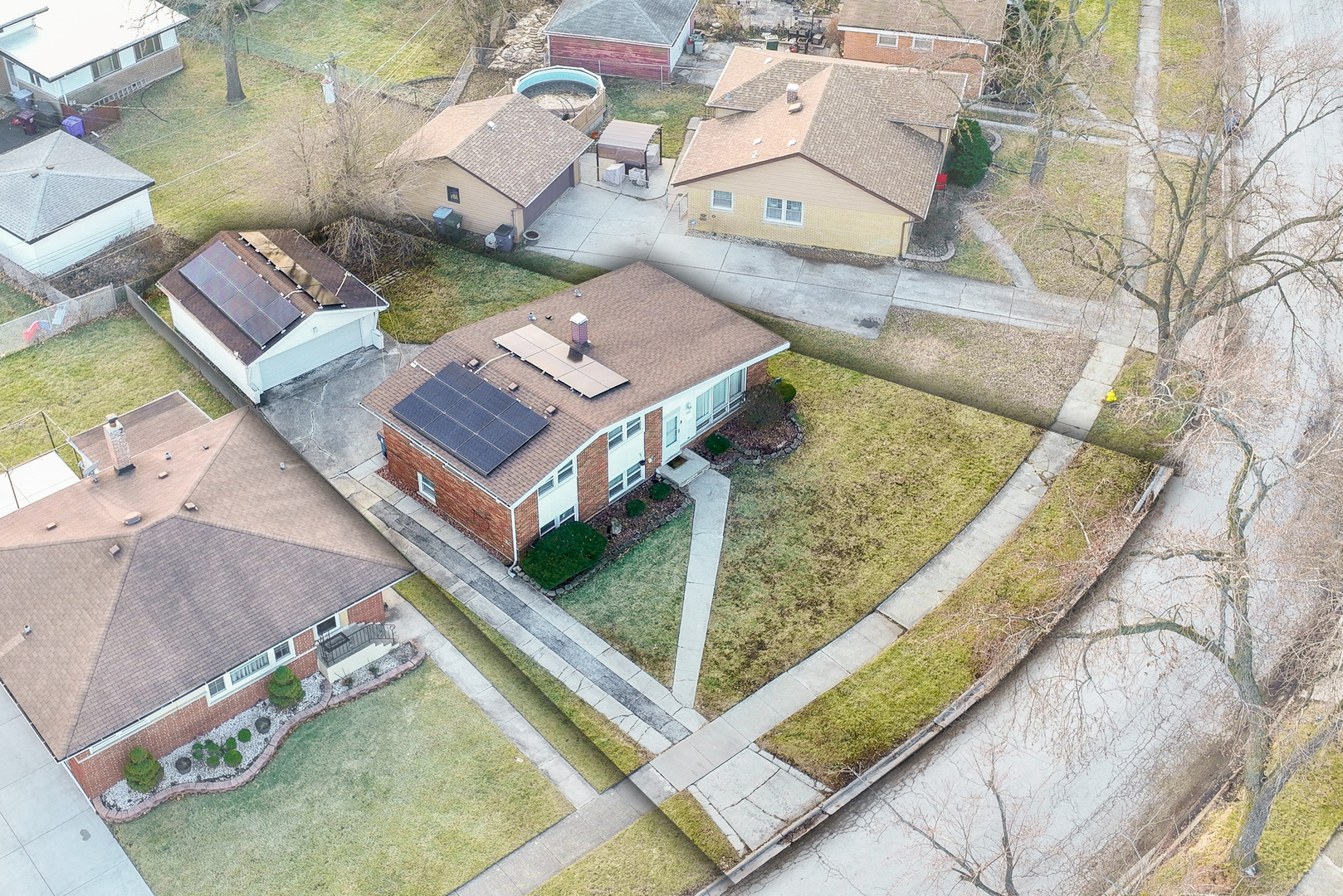 350 Carey Court, Chicago Heights, IL 60411