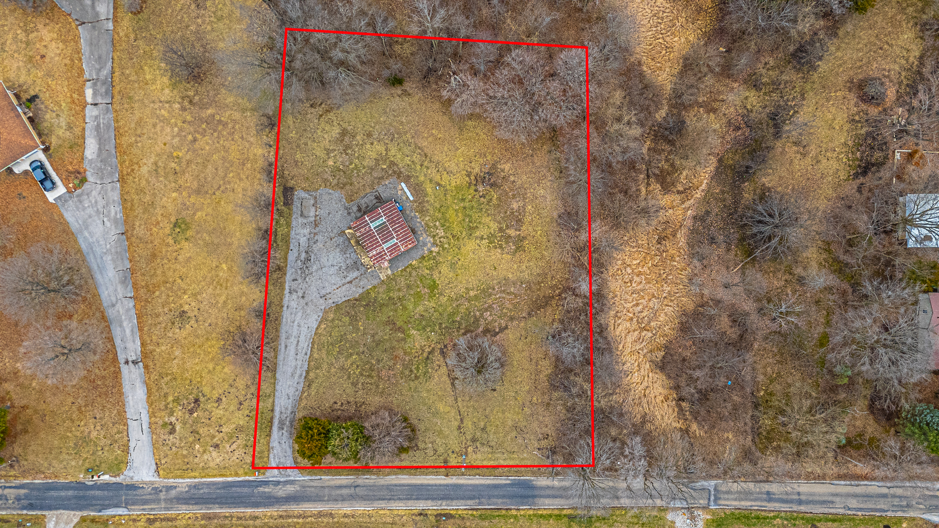 14111 Twin Grove Road, Bloomington, IL 61705