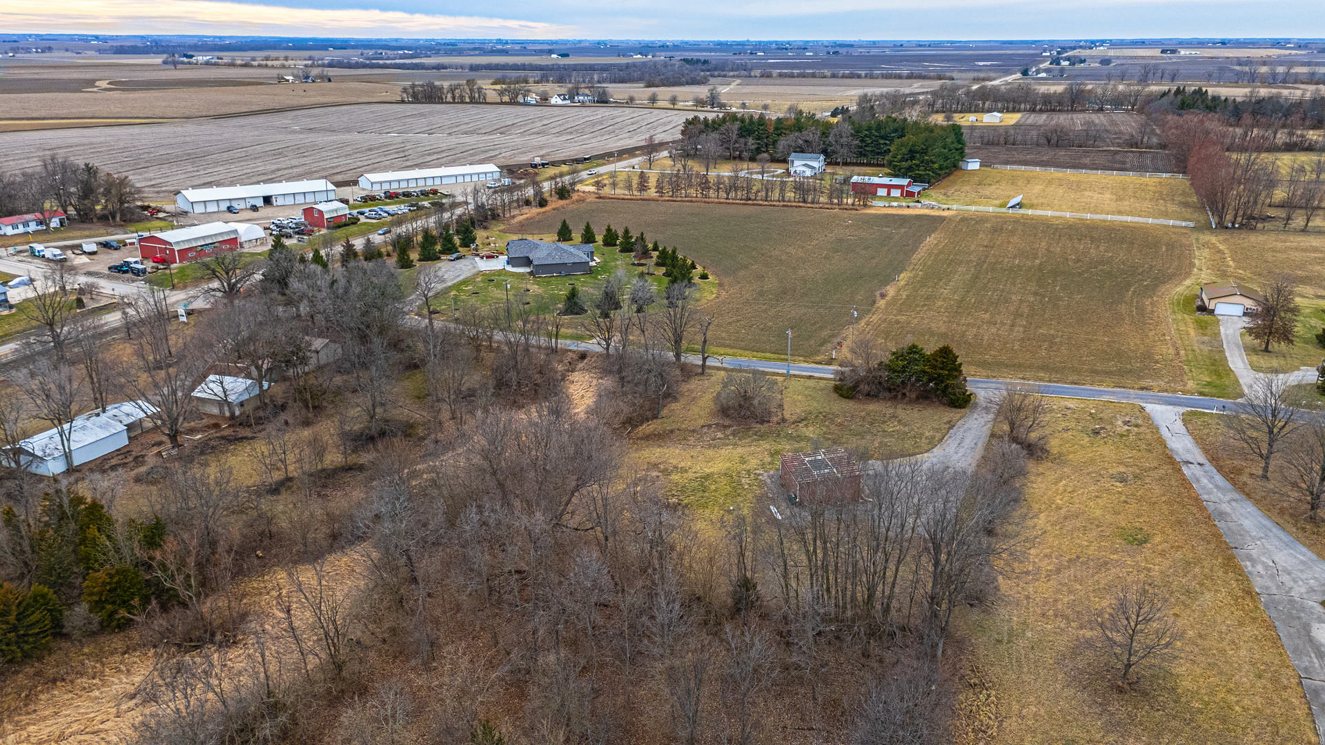 14111 Twin Grove Road, Bloomington, IL 61705