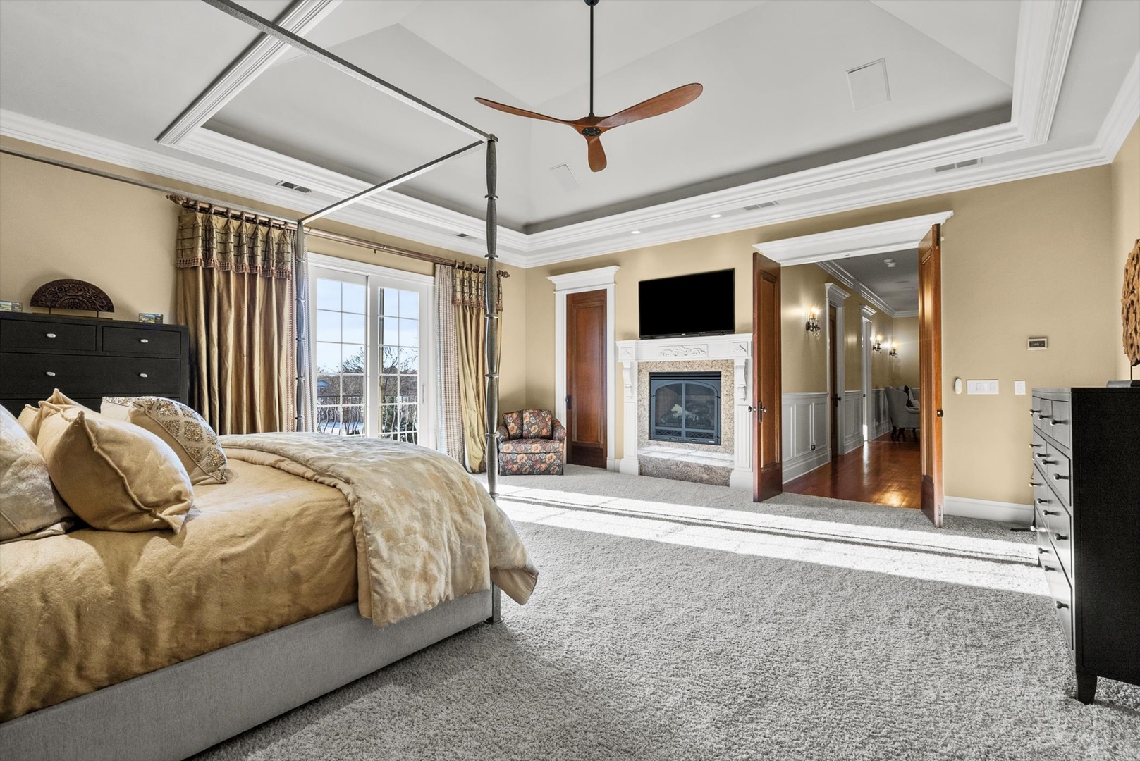 26 Meadow Road, Palos Park, IL 60464