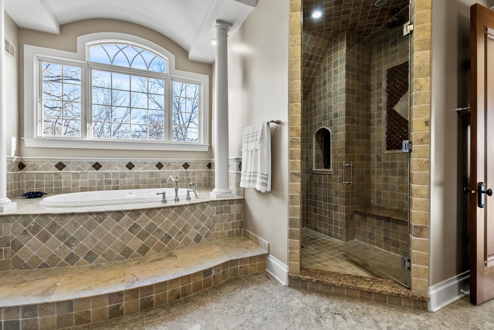 26 Meadow Road, Palos Park, IL 60464