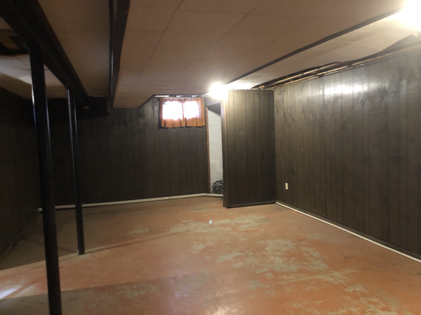 2708 Hobson Drive, Bloomington, IL 61704