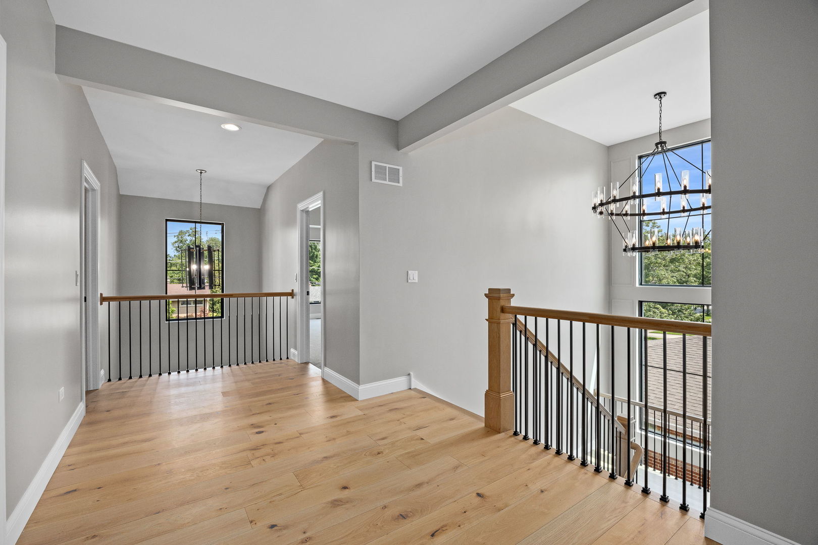 67 Bluff Avenue, La Grange, IL 60525