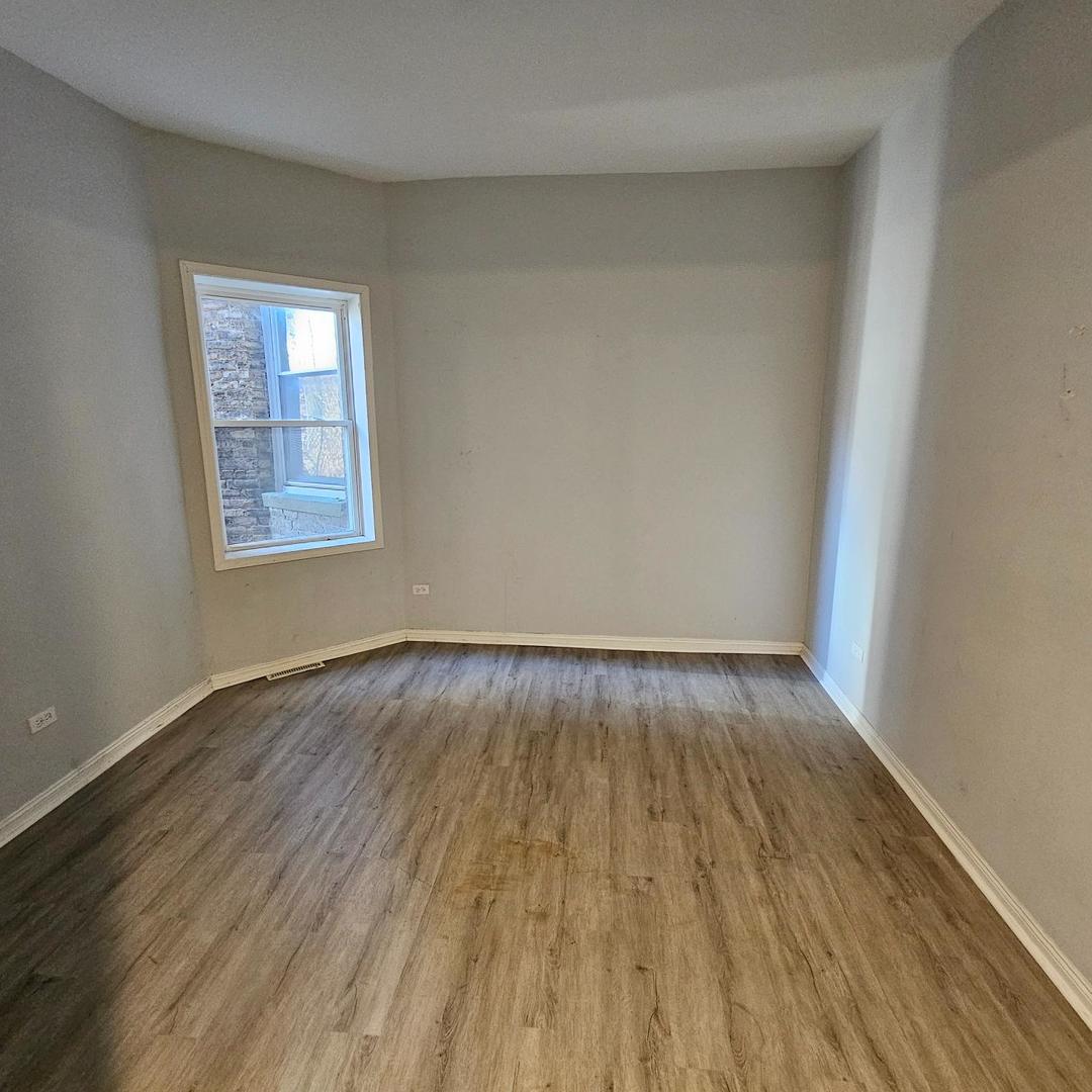 232 N La Crosse Avenue, Chicago, IL 60644