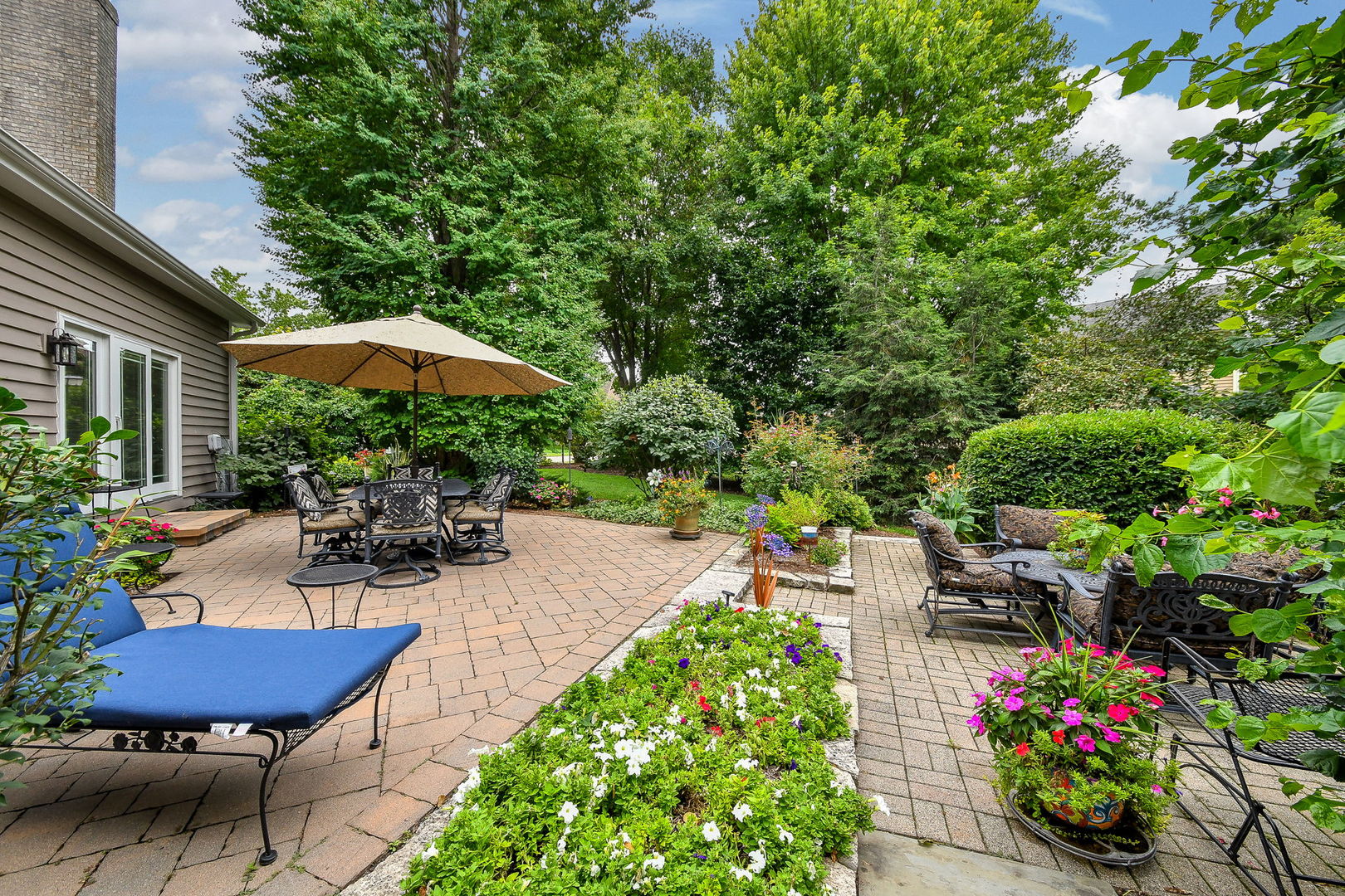 1580 Turnberry Court, Geneva, IL 60134