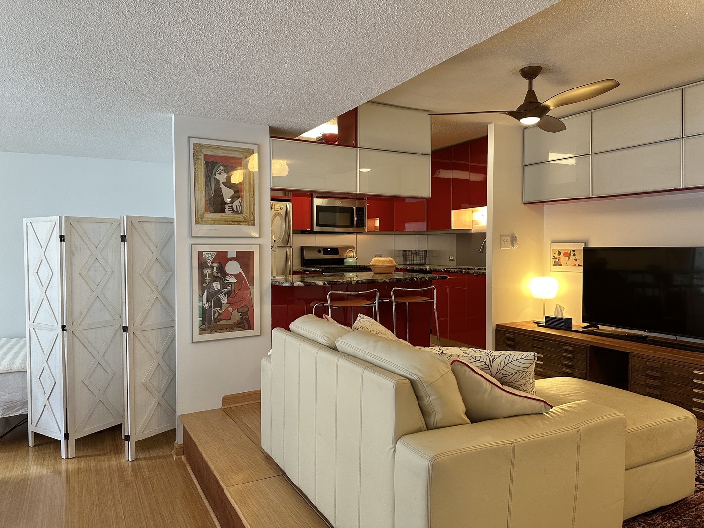 230 E Ontario Street #1206, Chicago, IL 60611