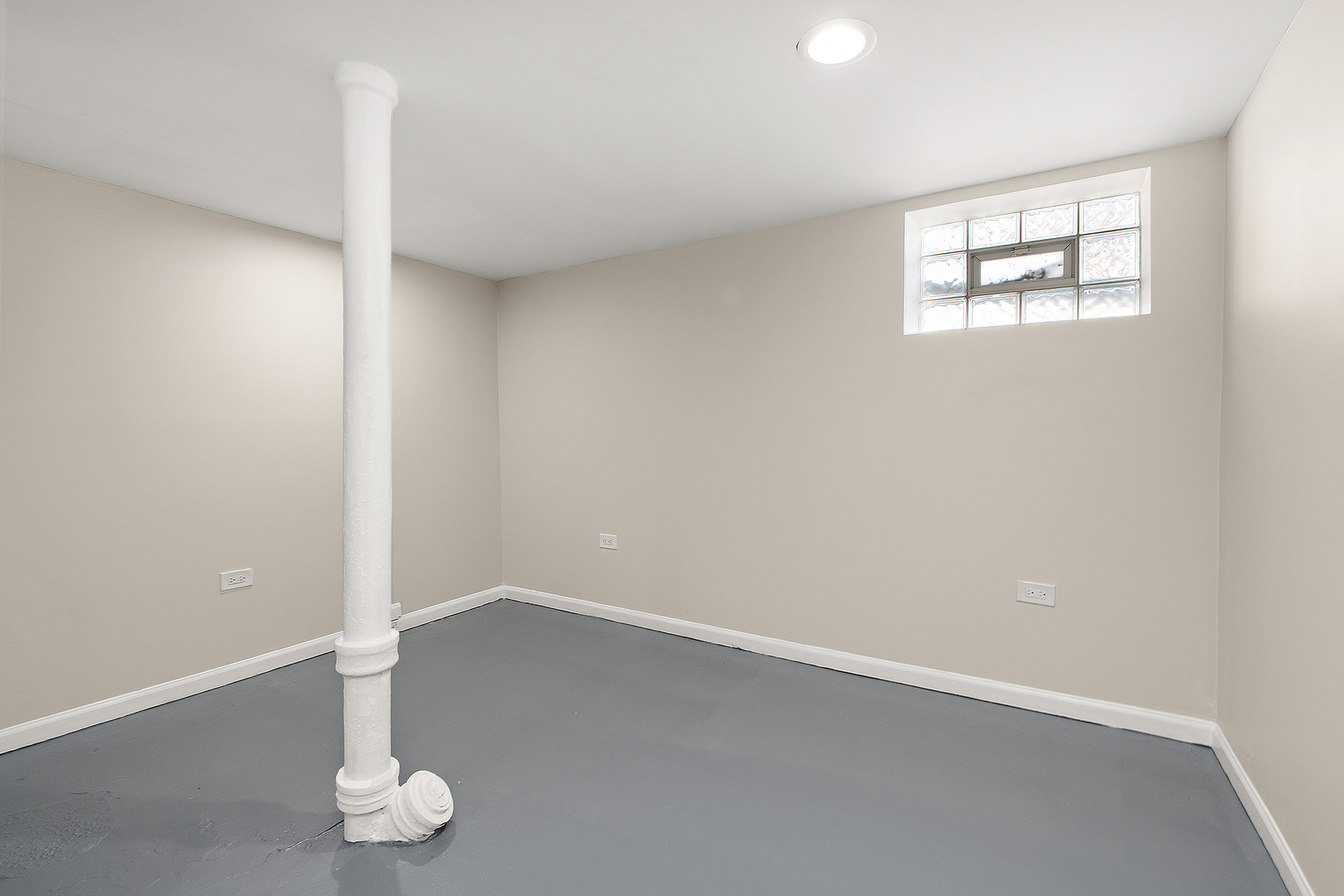 10119 S Yates Boulevard, Chicago, IL 60617