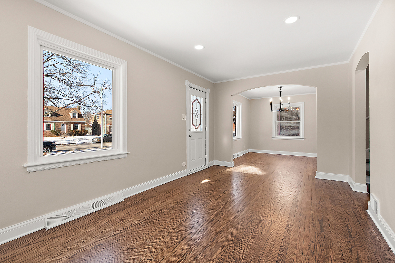 10119 S Yates Boulevard, Chicago, IL 60617