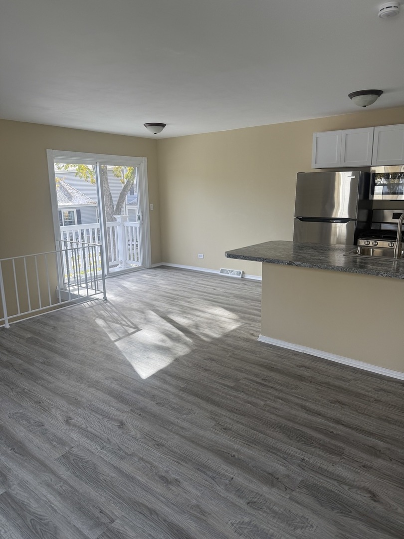 495 Sidney Avenue #D, Glendale Heights, IL 60139