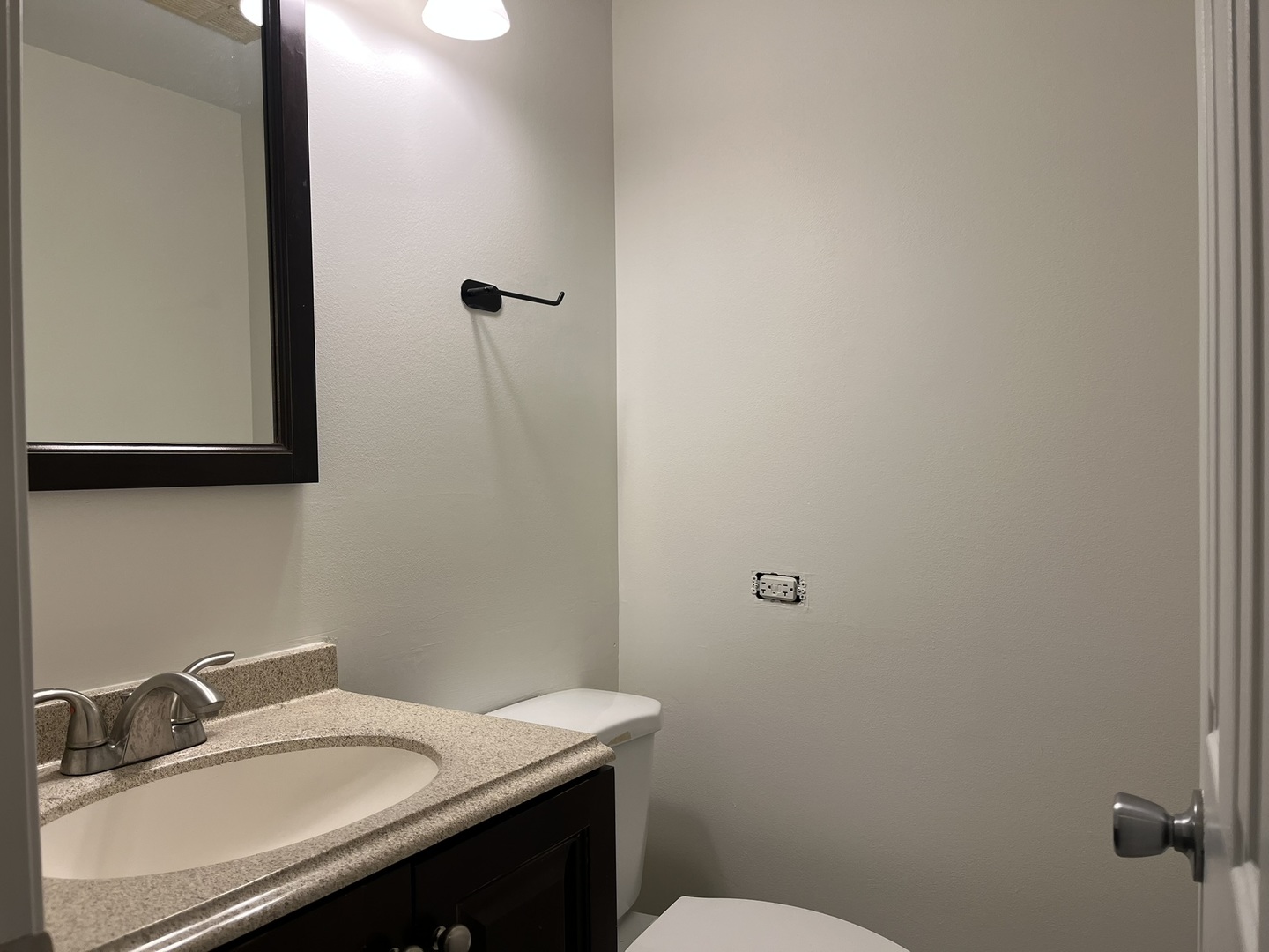 9 TOWER Court #9, Downers Grove, IL 60516