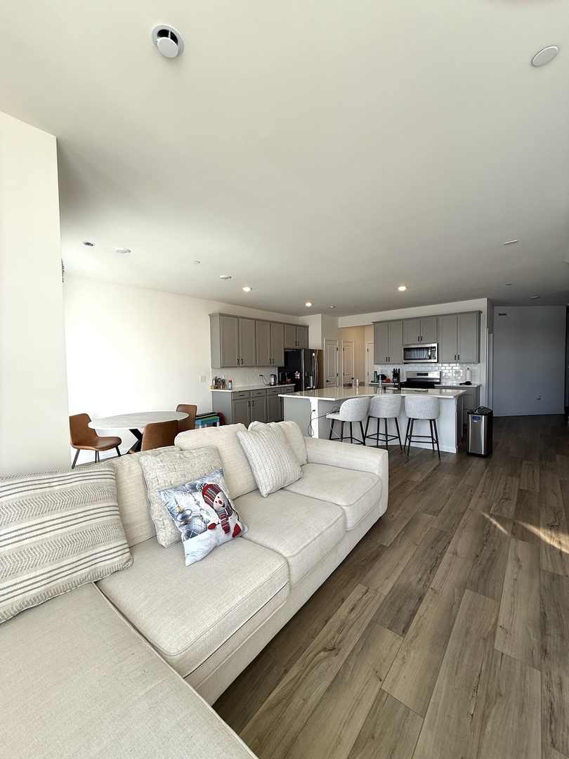 5963 Hawkweed Drive, Naperville, IL 60564