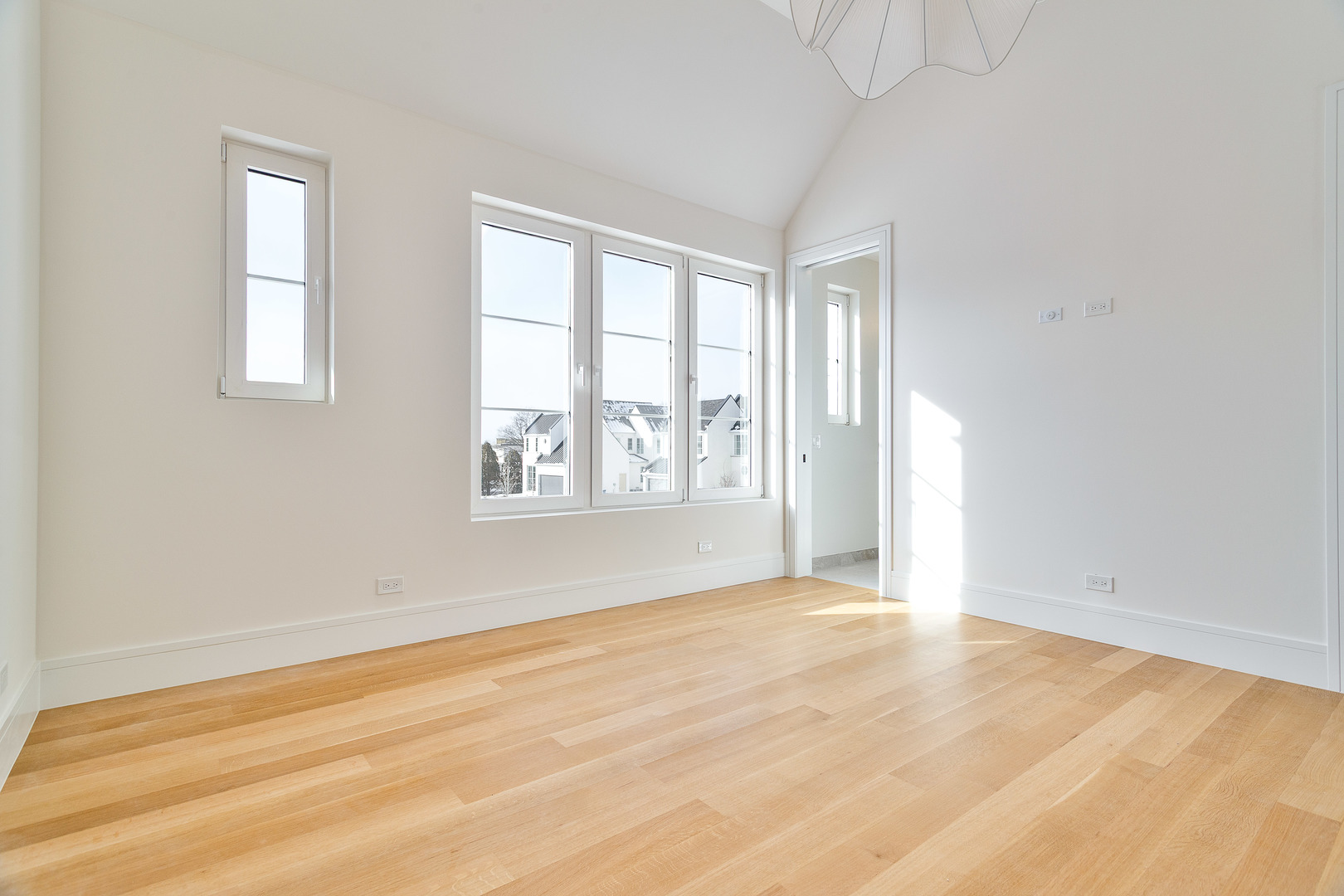 533 Kensington Court, Hinsdale, IL 60521