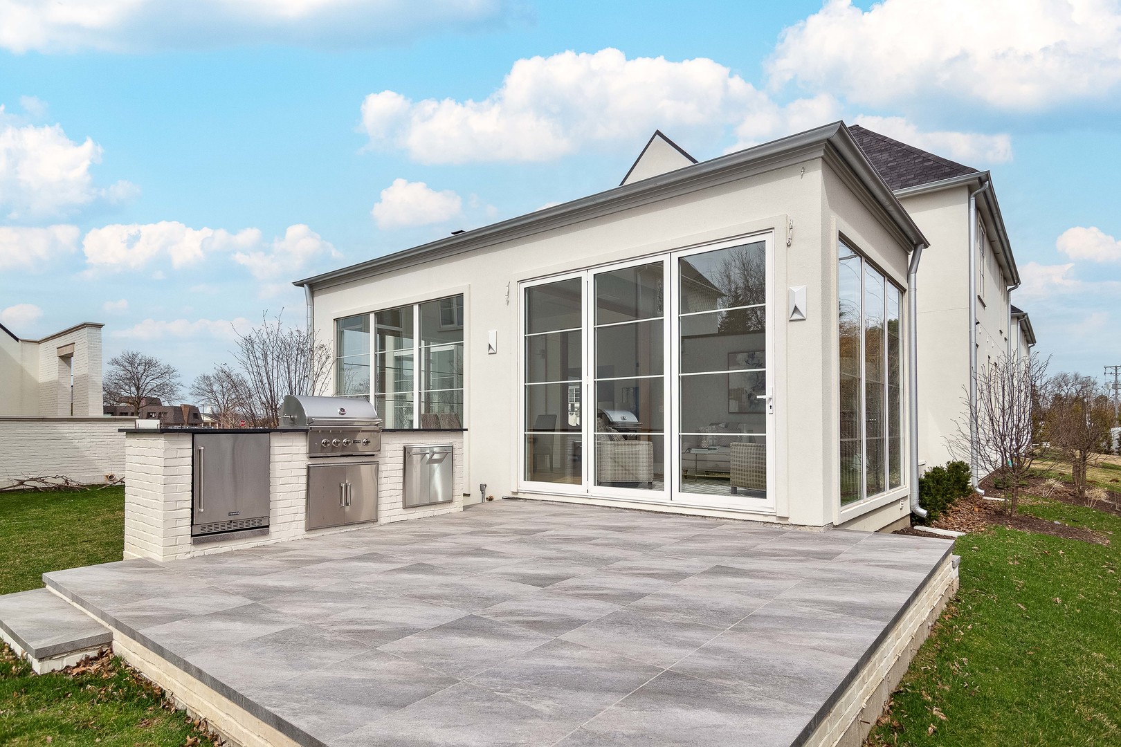 533 Kensington Court, Hinsdale, IL 60521