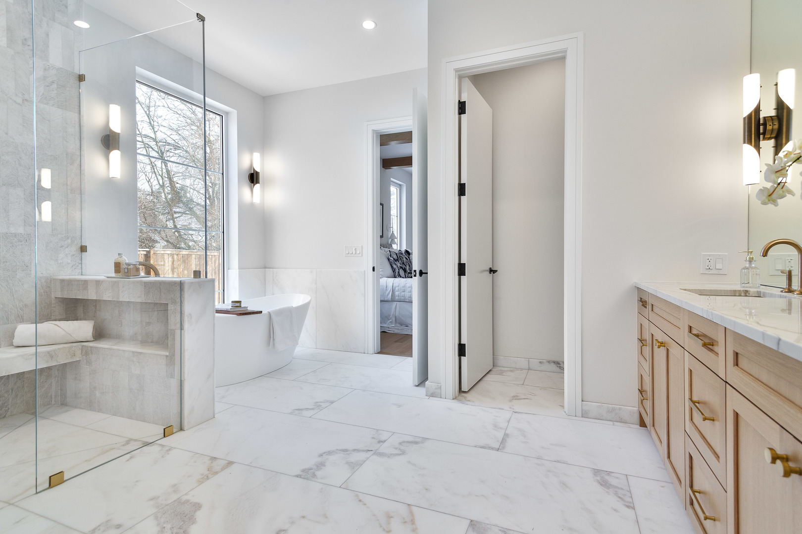 533 Kensington Court, Hinsdale, IL 60521