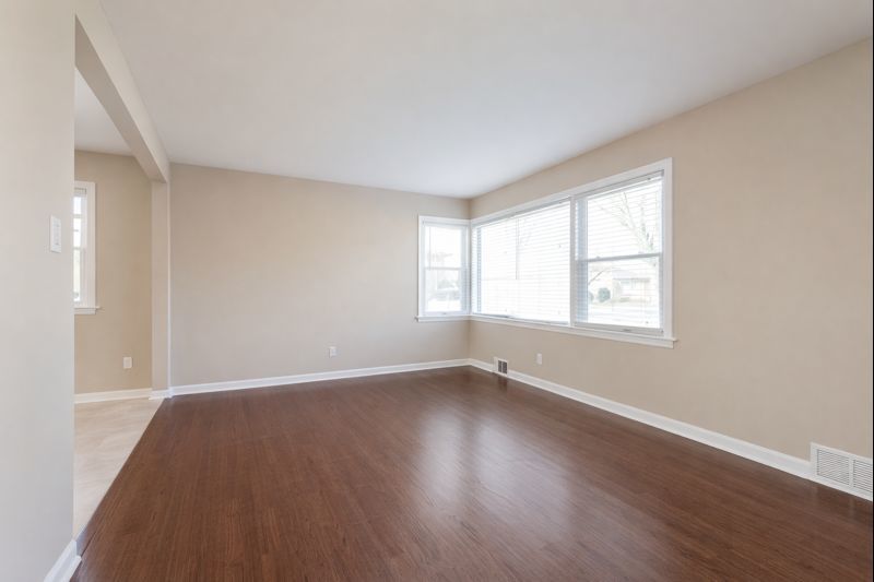 14405 S Calhoun Avenue, Burnham, IL 60633