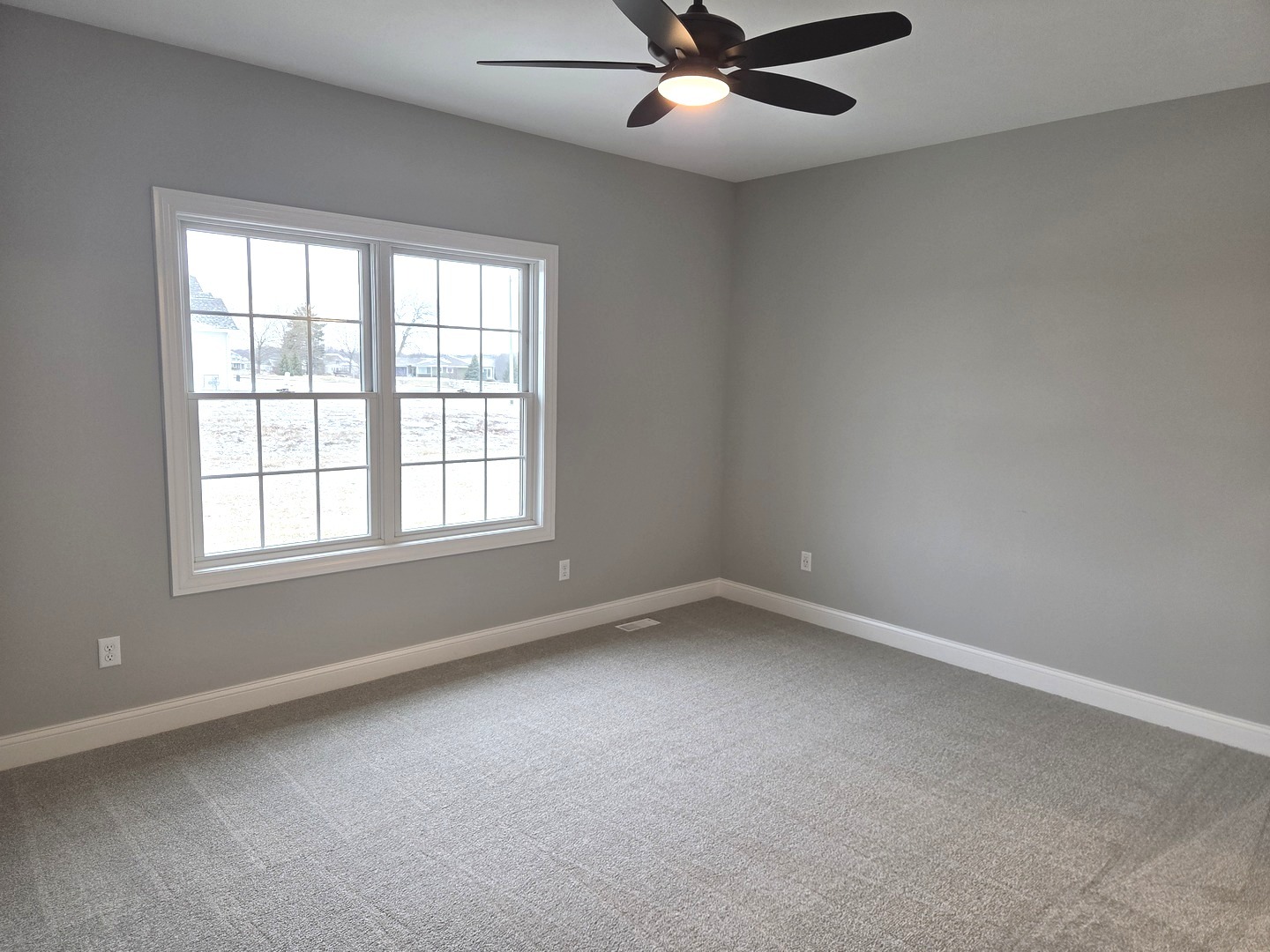 3 Saint Ivans Circle, Bloomington, IL 61705