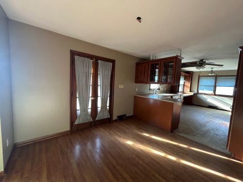 1124 W Hawkins Street, Kankakee, IL 60901