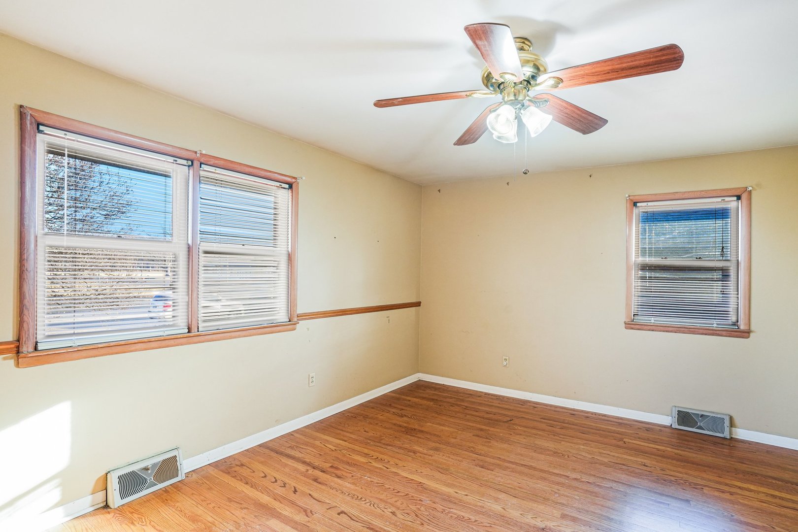 1124 W Hawkins Street, Kankakee, IL 60901