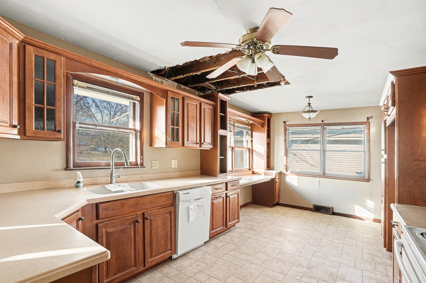 1124 W Hawkins Street, Kankakee, IL 60901