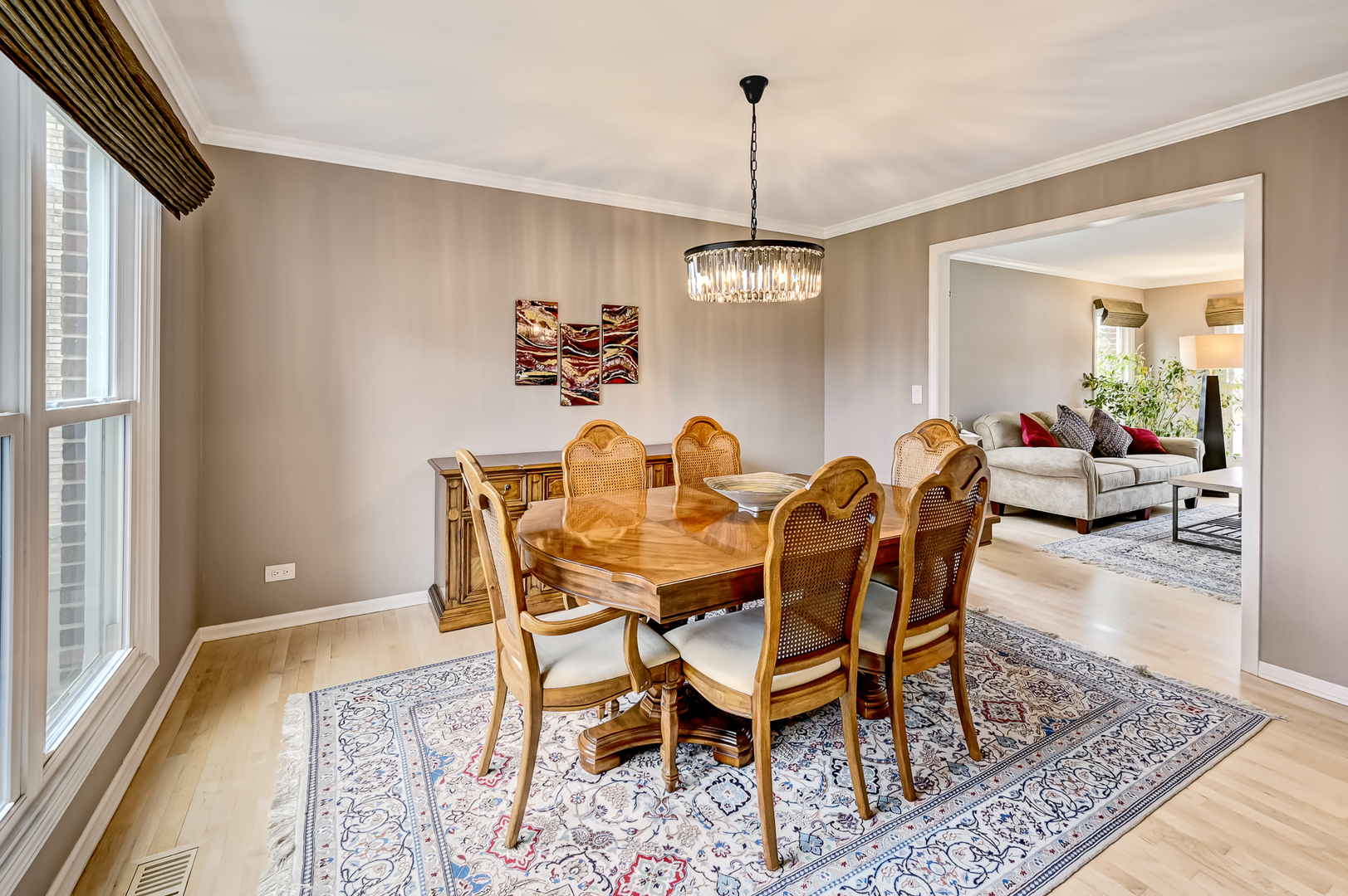 1770 W Windmill Court, Addison, IL 60101