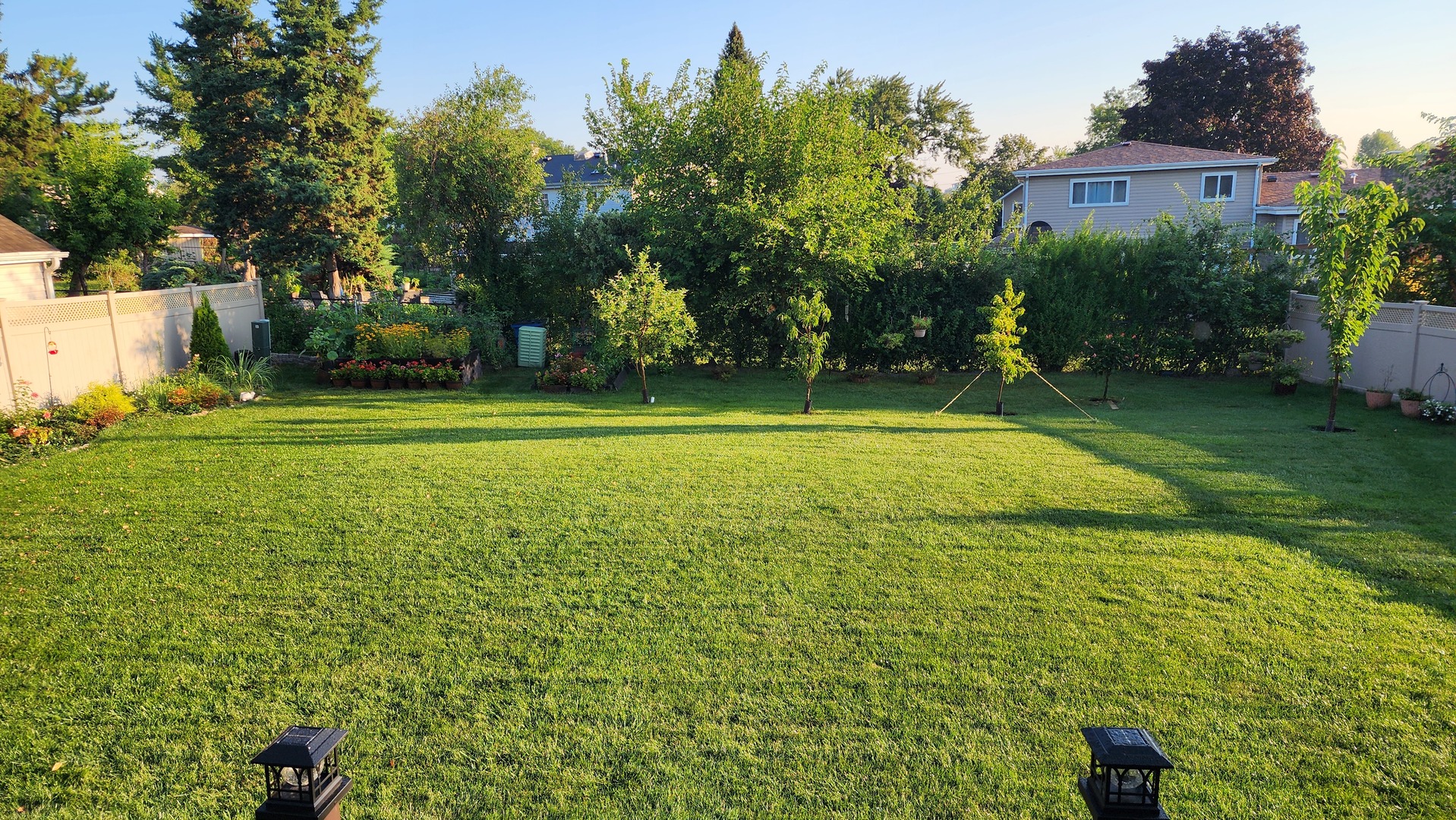 1770 W Windmill Court, Addison, IL 60101