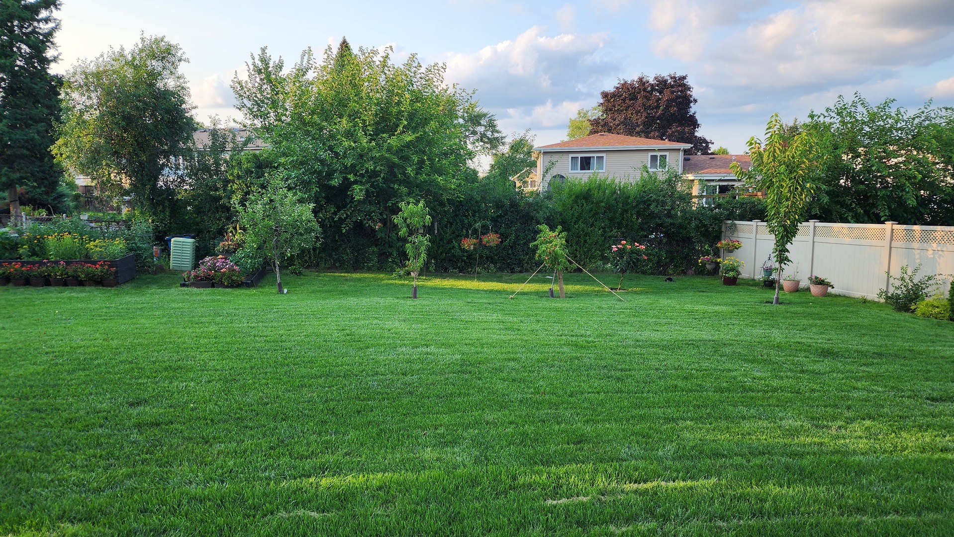 1770 W Windmill Court, Addison, IL 60101