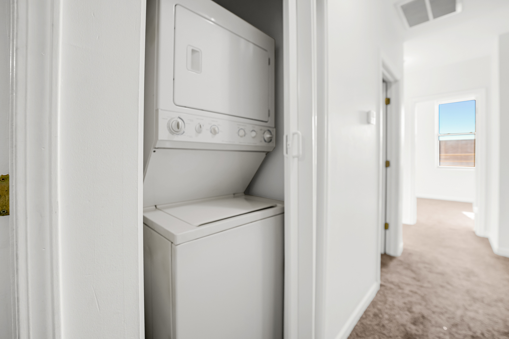 752 E 43rd Street #2E, Chicago, IL 60653