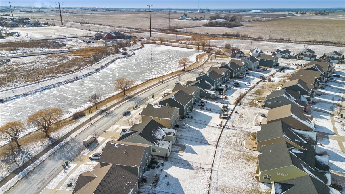 1814 Peyton Terrace, Shorewood, IL 60404