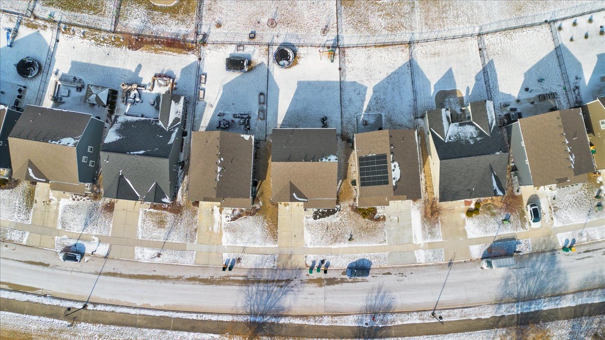 1814 Peyton Terrace, Shorewood, IL 60404