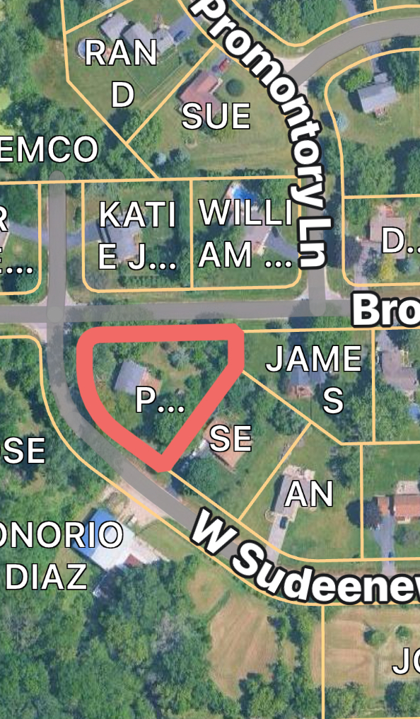 1516 W Sudeenew Drive, Johnsburg, IL 60051