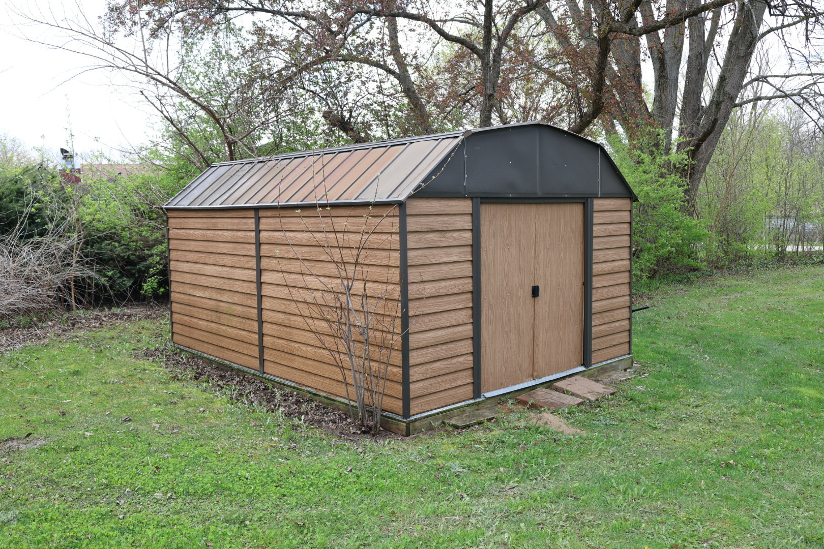 1516 W Sudeenew Drive, Johnsburg, IL 60051