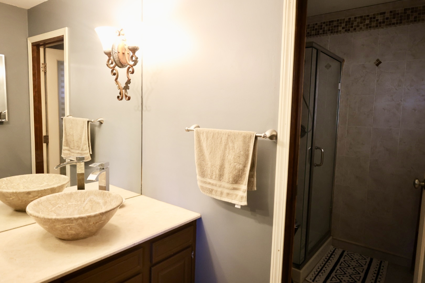 1516 W Sudeenew Drive, Johnsburg, IL 60051