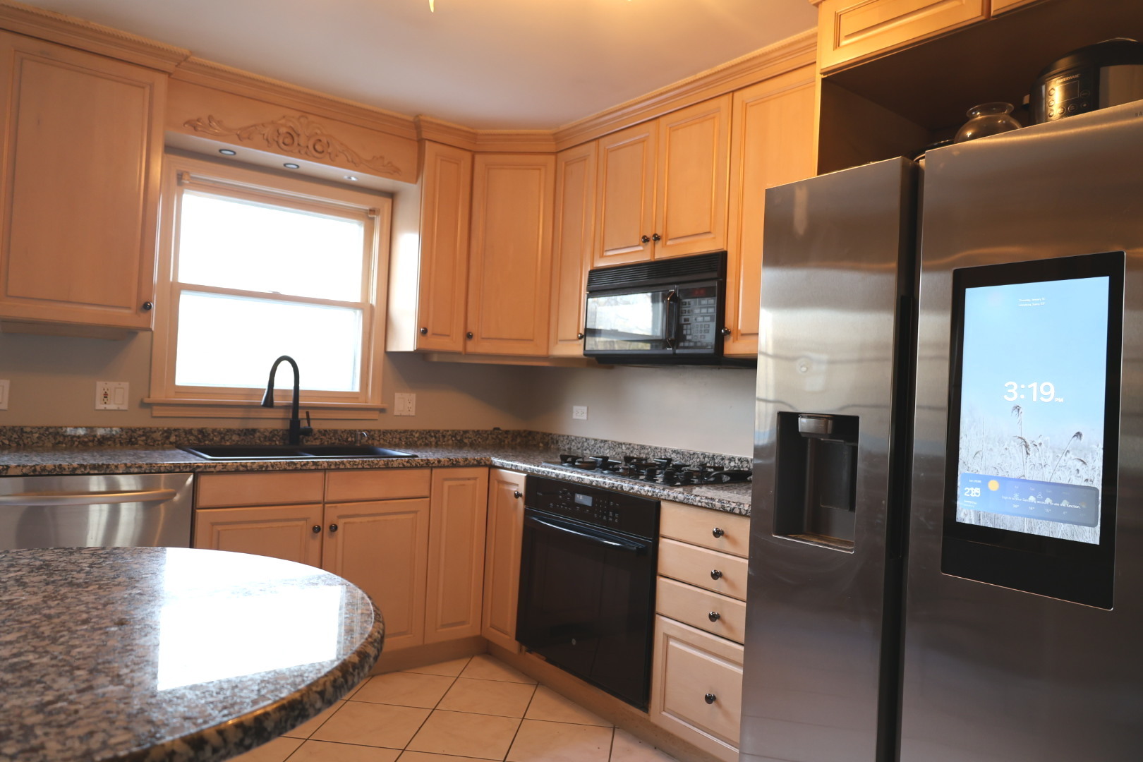 1516 W Sudeenew Drive, Johnsburg, IL 60051