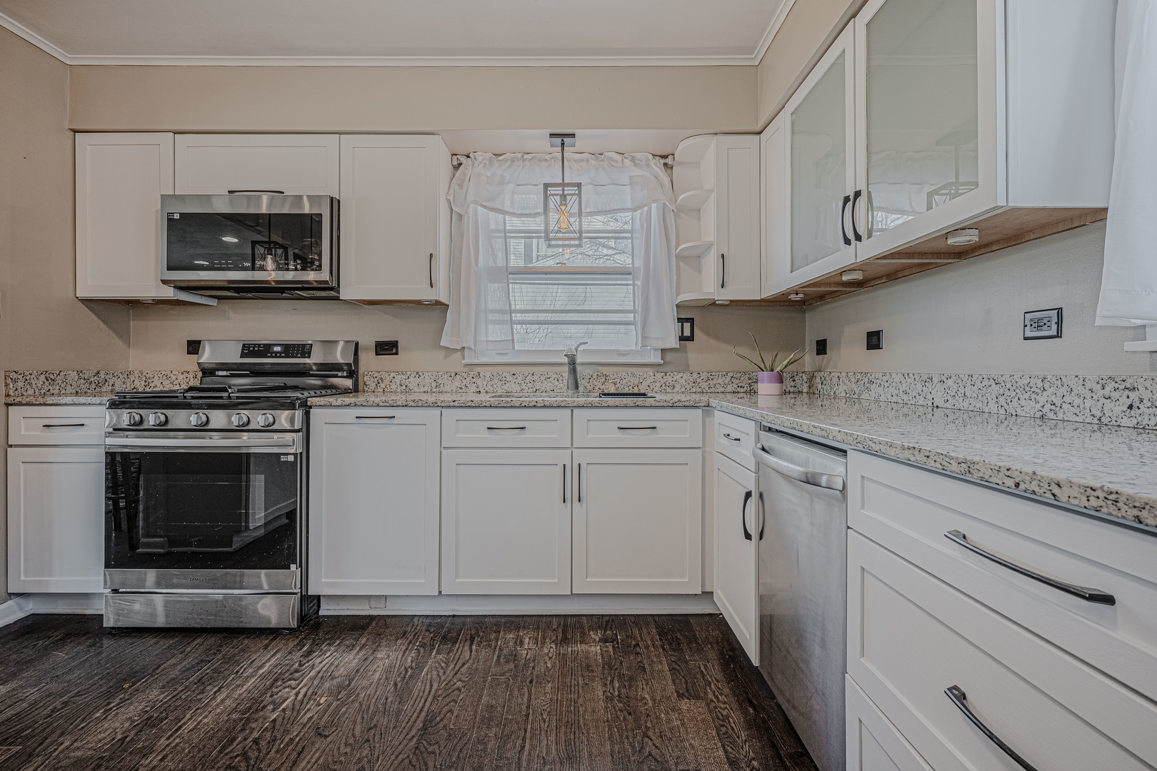 35049 N Edgewater Lane, Ingleside, IL 60041