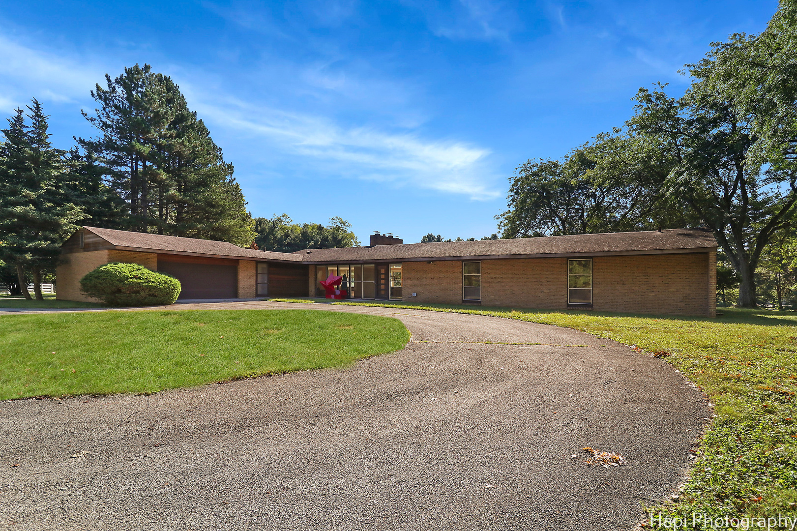 80 Meadow Hill Road, Barrington Hills, IL 60010