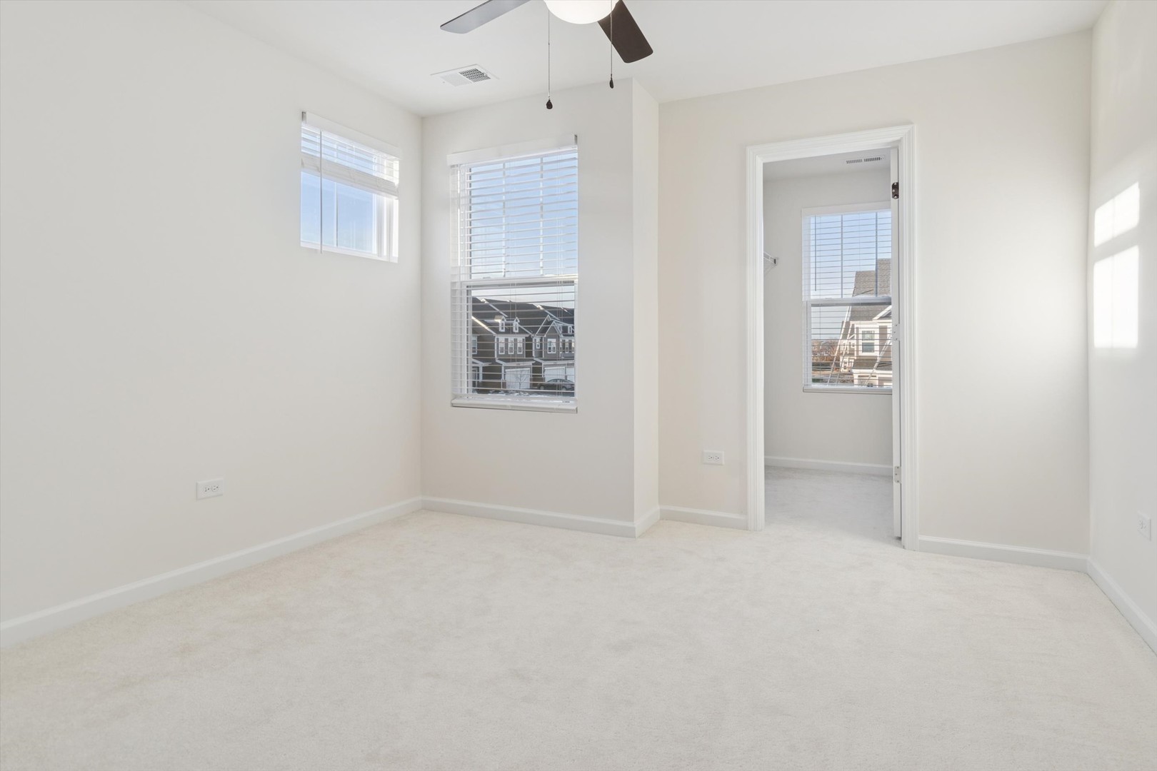 24507 W Kroll Drive, Plainfield, IL 60585