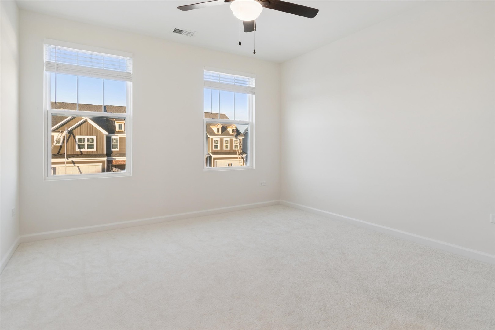 24507 W Kroll Drive, Plainfield, IL 60585