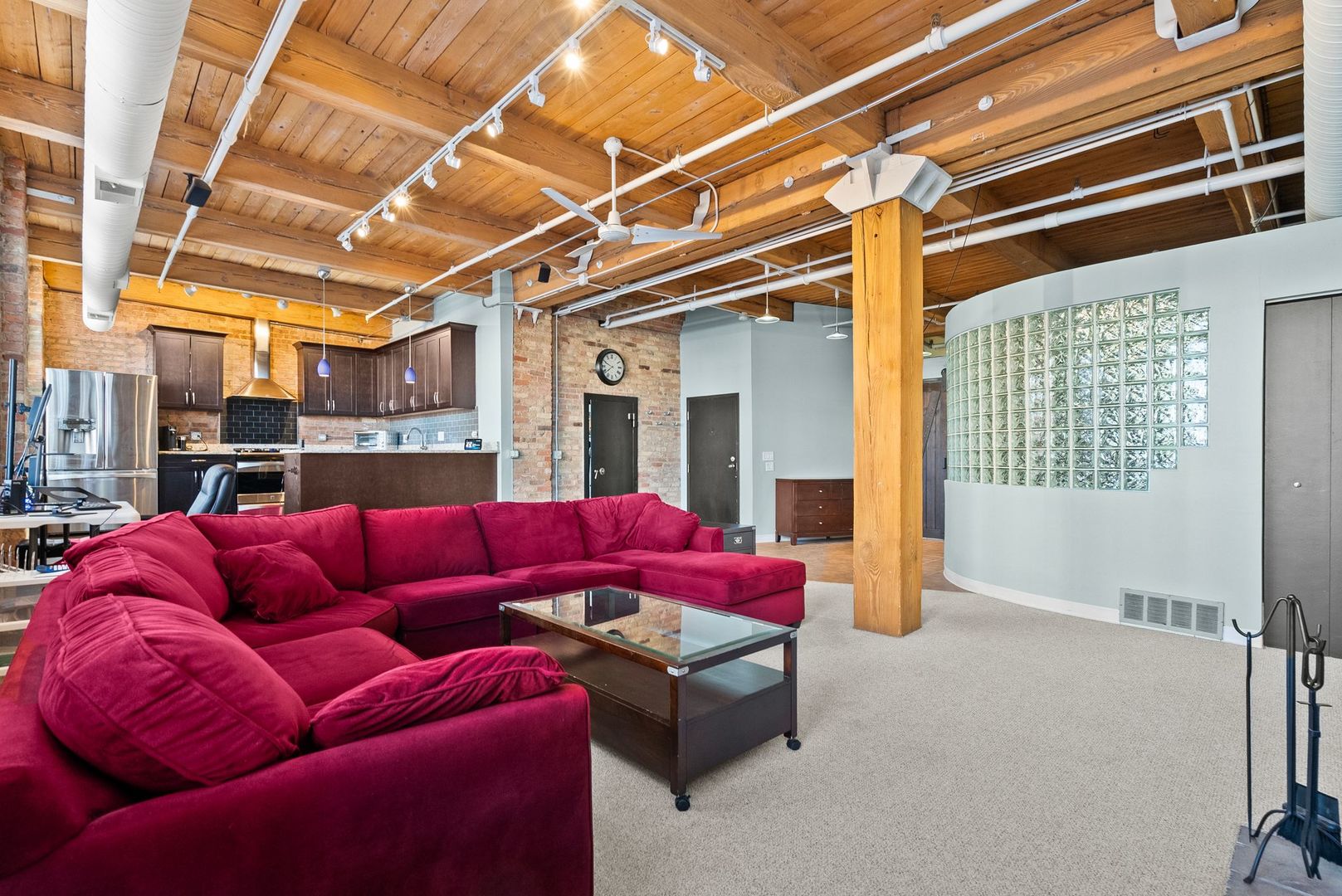 913 W Van Buren Street #4A, Chicago, IL 60607