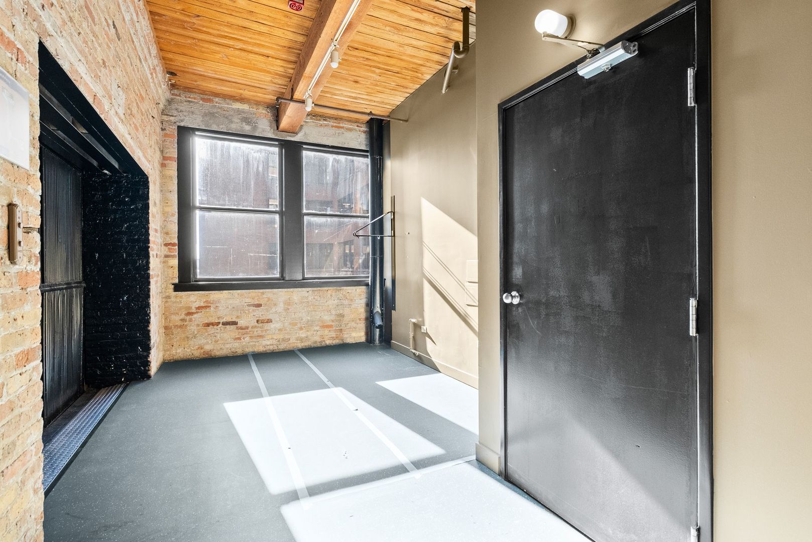 913 W Van Buren Street #4A, Chicago, IL 60607