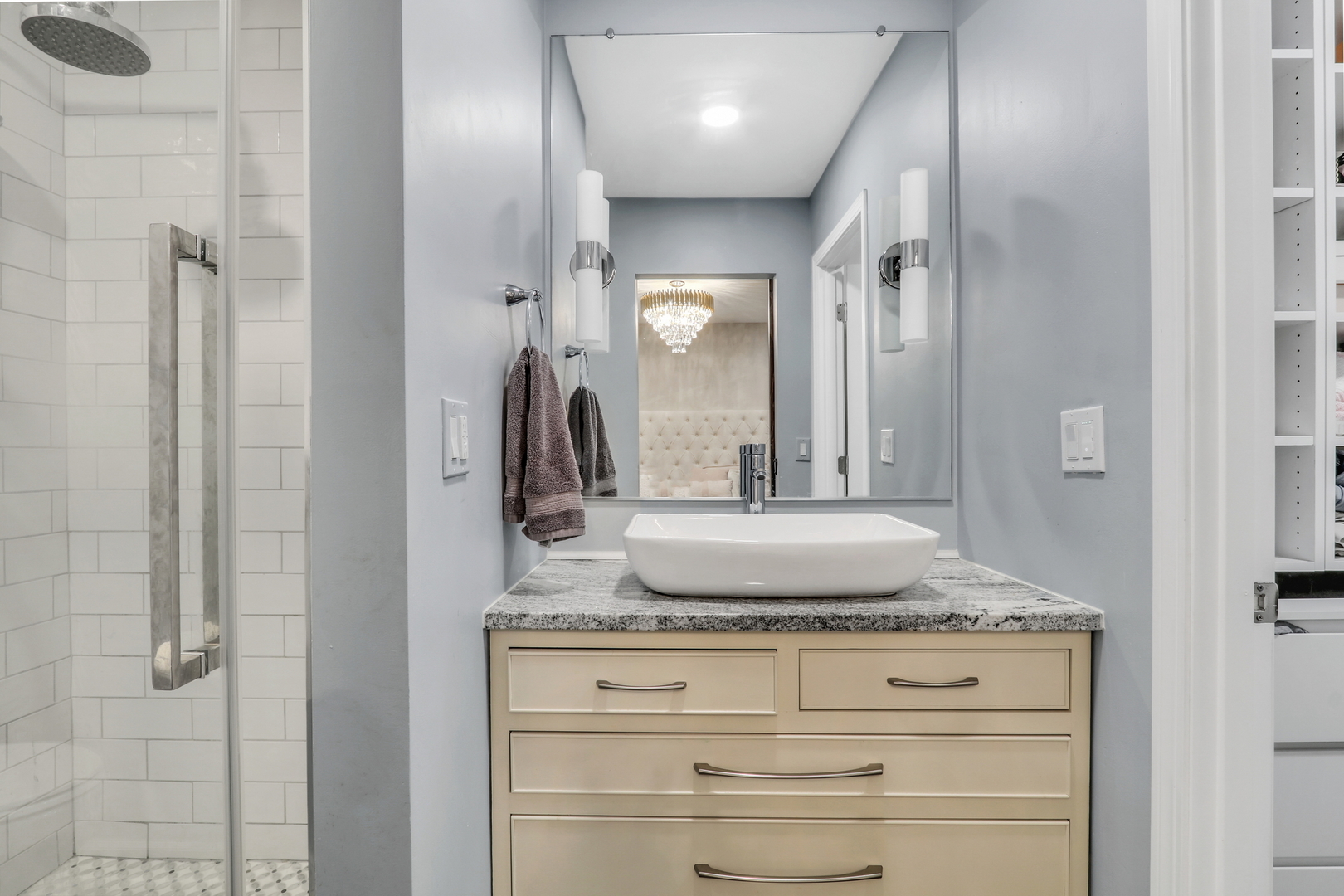 658 White Court, Gurnee, IL 60031