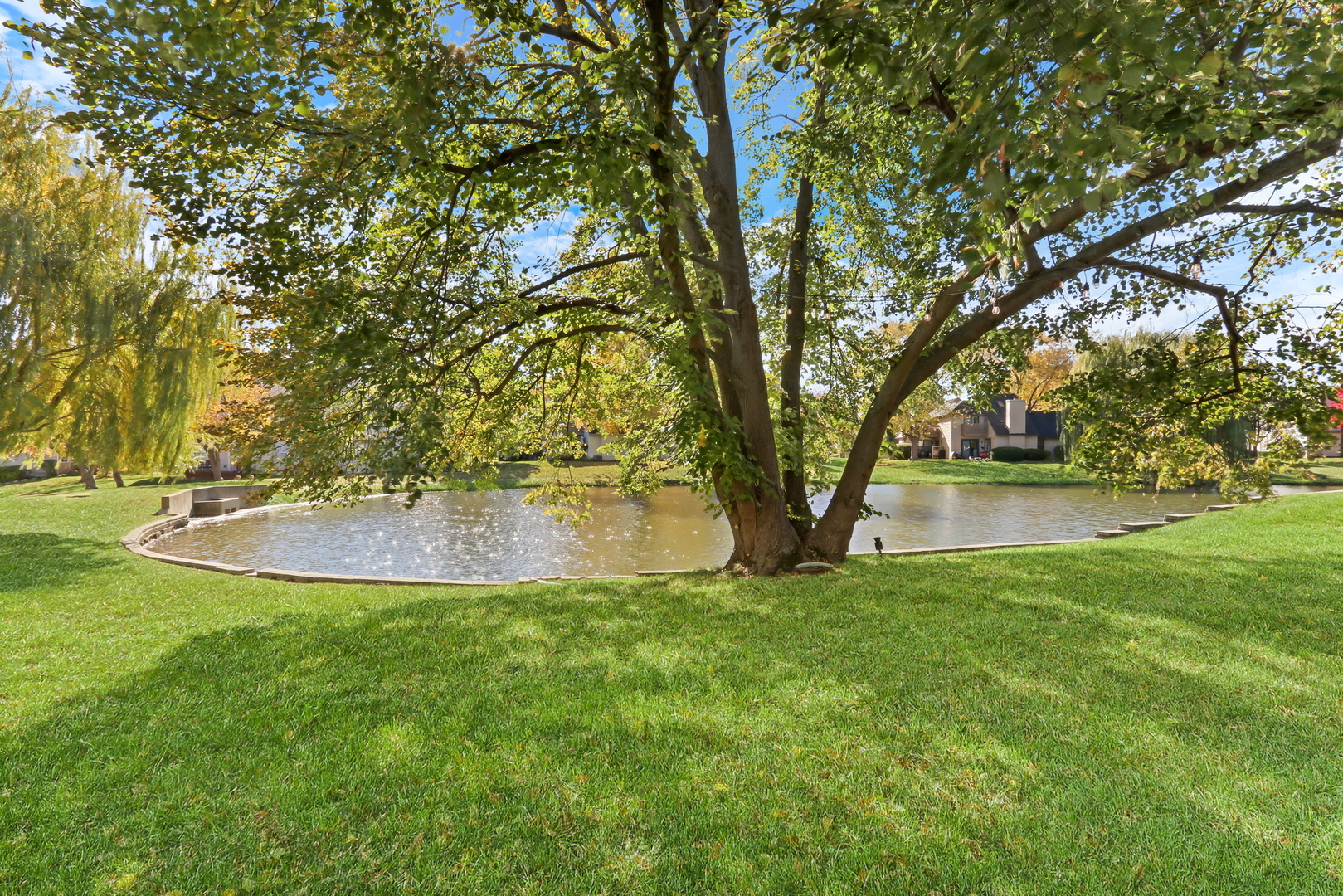 658 White Court, Gurnee, IL 60031