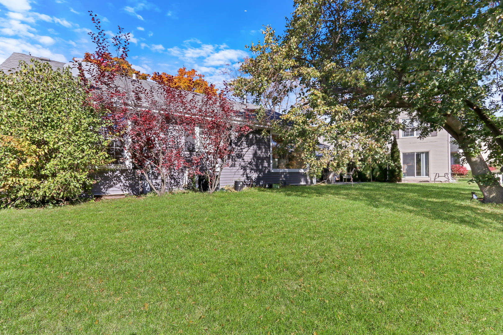 658 White Court, Gurnee, IL 60031