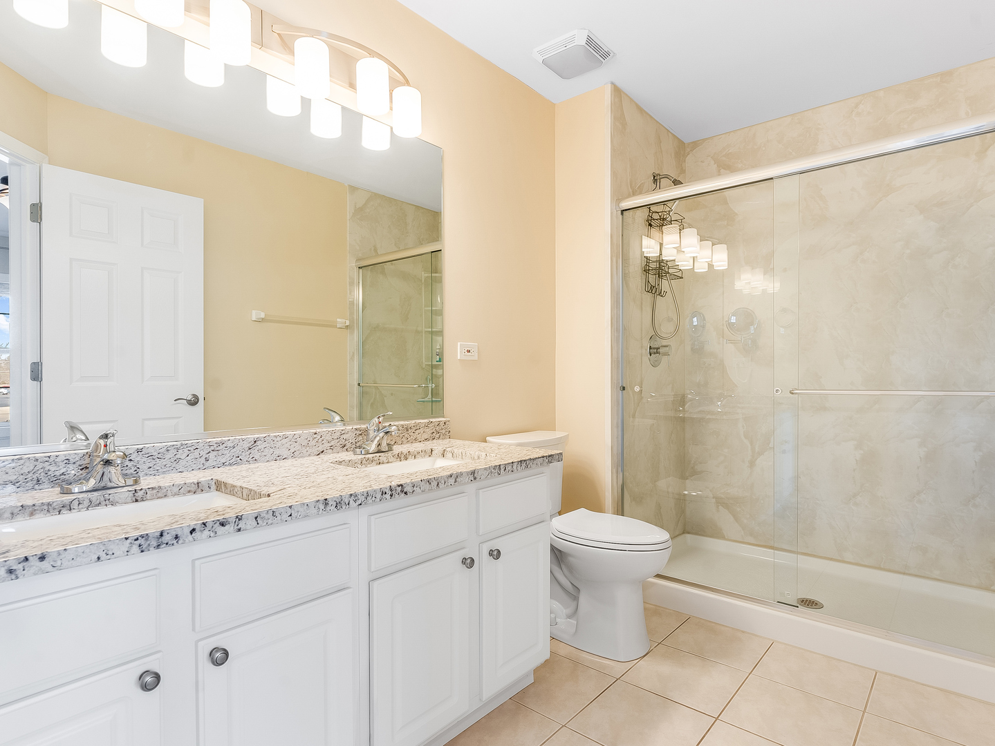 2494 Stoughton Circle, Aurora, IL 60502