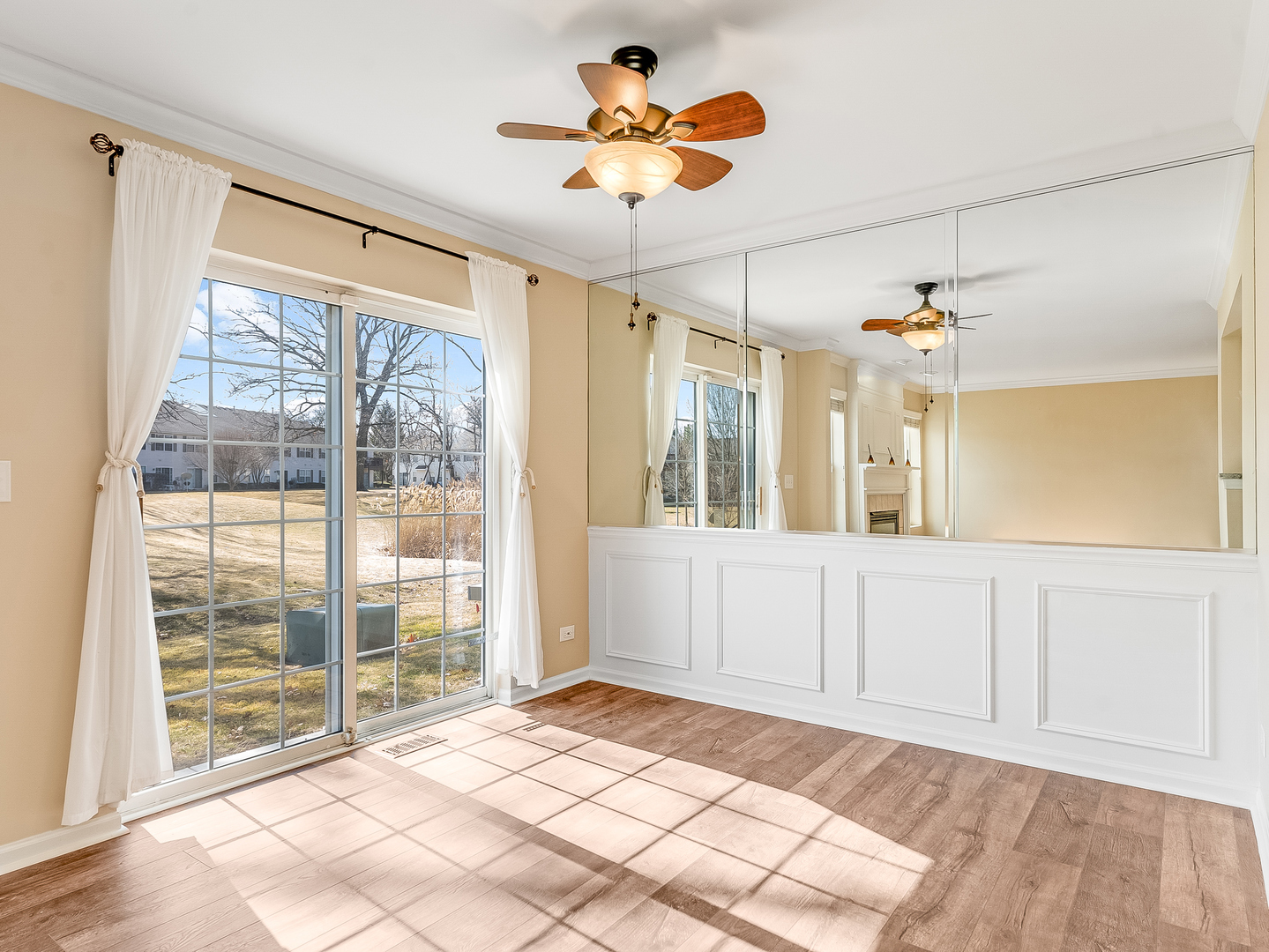 2494 Stoughton Circle, Aurora, IL 60502