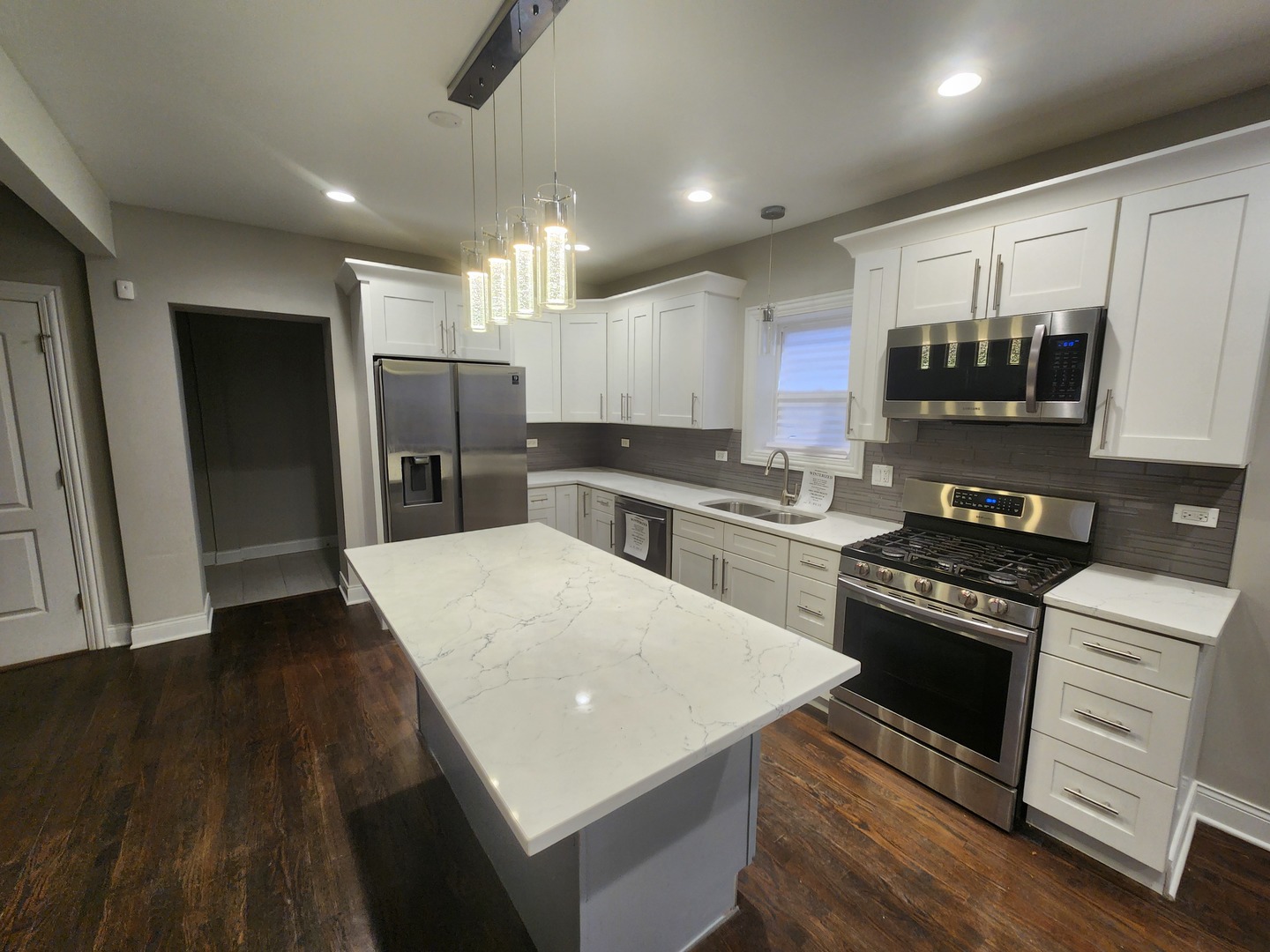 8837 S THROOP Street, Chicago, IL 60620